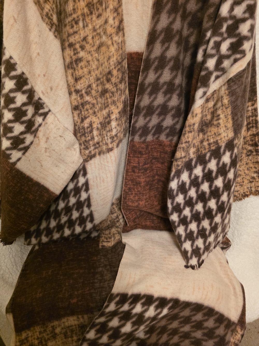 Open-Front Patchwork Houndstooth Knit Cardigan - Brown & Cream - Picture 2 of 3